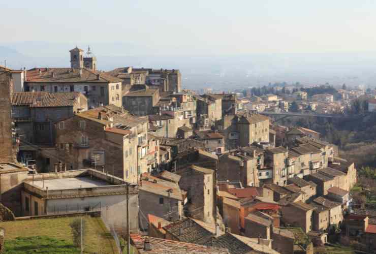 caprarola borgo lazio